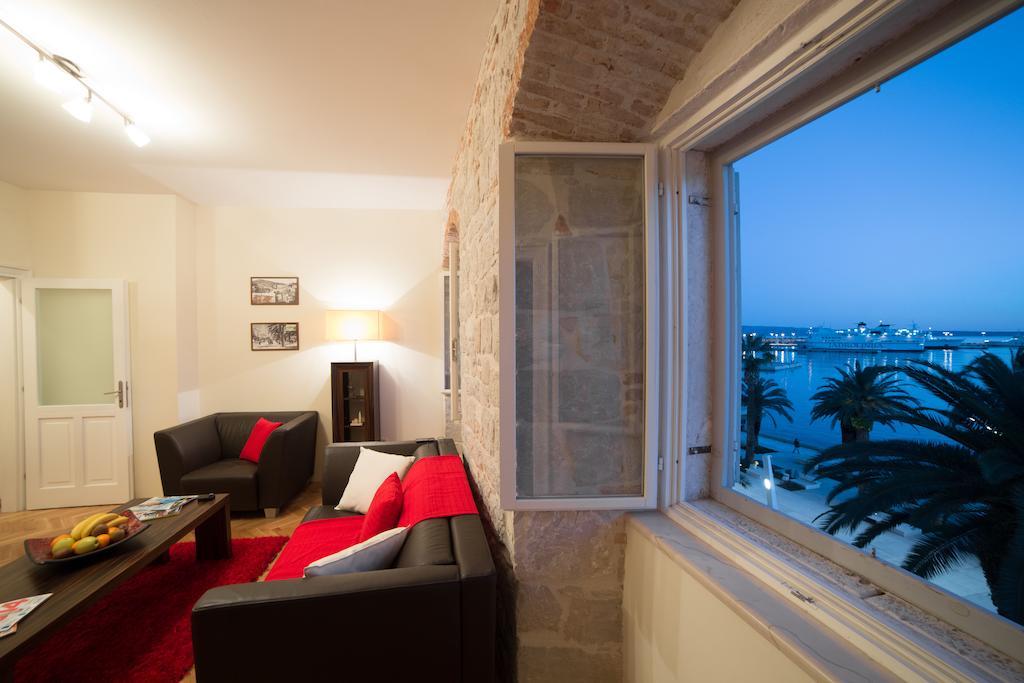 Luxury Apartment Riva With A Magnificient View Split Bagian luar foto
