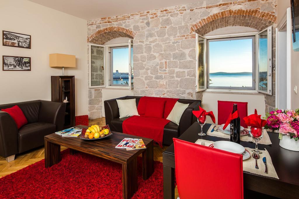 Luxury Apartment Riva With A Magnificient View Split Bagian luar foto