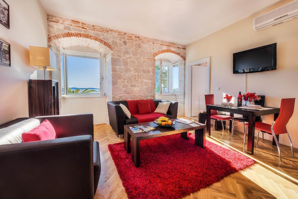 Luxury Apartment Riva With A Magnificient View Split Ruang foto